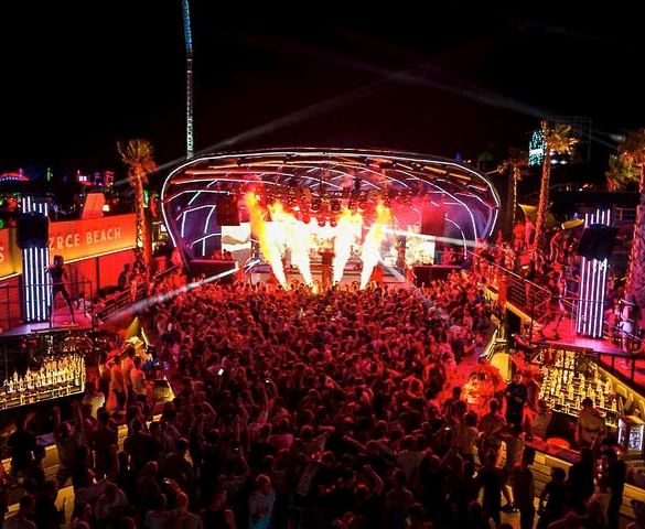 Animus Travel Abireisen - Novalja Clubs