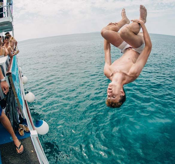 Abireisen Kroatien - Novalja Partyboot - Animus Travel 