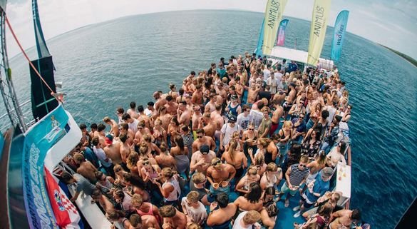Abifahrt Kroatien Partyboot - Animus Travel