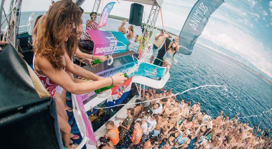 Abifahrt Novalja Partyboot - Animus Travel