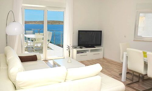 Animus Travel Abireisen - Novalja Apartments