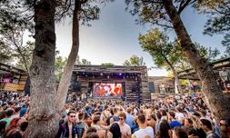 Animus Travel Abireisen - Novalja Clubs