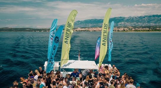 Abifahrt Novalja Partyboot - Animus Travel